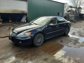 Acura 176.ac1r06 Rl 2006 High Mounted Stop Light 942515