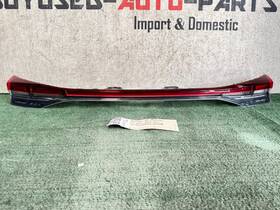 89a945095c Audi 2022 2023 2024 Q4 E-tron Etron Rear Center Led Tail Light Oem Ay67309
