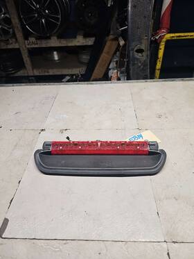 176-20007 Bavarian Motor Works Bmw 2005-2012 328 Series Rear Upper Thrid Brake Light Avodance Lamp Assembly