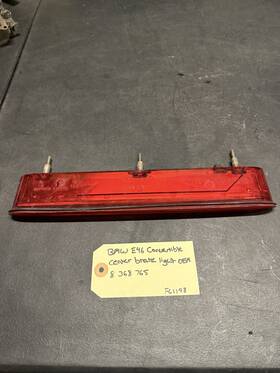286100028368765 Bmw 2000-2005 E46 Convertible 325ci 330ci M3 Center Brake Light Oem 286100028368765 Bmw 2000-2005 E46 Convertible 325ci 330ci M3 Center Brake Light Oem
