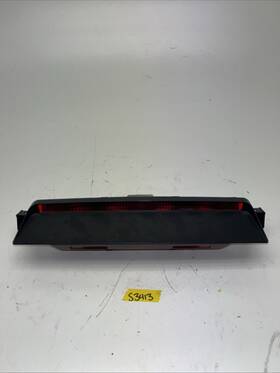 16530442 Buick 00-05 Lesabre 97-99 Cadillac Deville Rear Mount Third Brake Light Lamp Oem