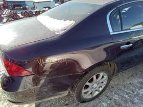 4147733 Buick Used Center High Mount Stop Light Fits 2008 Lucerne Grade A