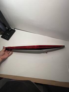 8g9x-13a613-a Cadillac 25875182 2008 - 2013 Cts Sedan 3rd Brake Light Third Trunk Mount 8g9x-13a613-a Cadillac 25875182 2008 - 2013 Cts Sedan 3rd Brake Light Third Trunk Mount