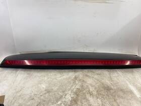 3437180 Cadillac Used Center High Mount Stop Light Fits 2007 Escalade Esv Mtd