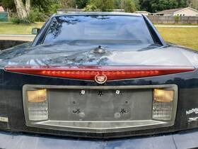 4423555 Cadillac Used Center High Mount Stop Light Fits 2005 Xlr Grade A