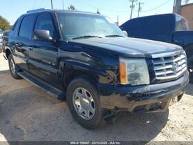 6925642 Cadillac Used Center High Mount Stop Light Fits 2003 Escalade Ext Grade A