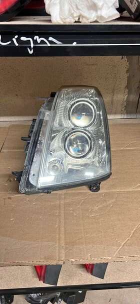 20836119 Cadillac 749510215596 Driver Left Side Hid/xenon Headlight For 2005-2011 Sts