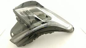 84242720 Cadillac Oem Headlight For Ct6 Recon Oe Assy Spot In Lens Tabs Gone Left