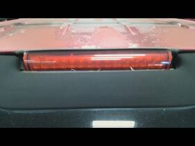 1634653 Chevrolet Used Center High Mount Stop Light Fits 2004 Tahoe Grade A