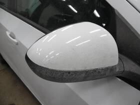 Chevrolet 1738508 Used Center High Mount Stop Light Fits 2015 Sonic Grade A