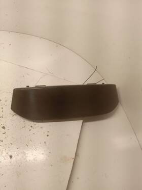 176.gm1a08 Chevrolet Aveo 2008 High Mounted Stop Light 1137196
