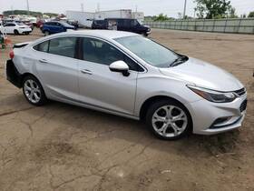 176.gm1e18 Chevrolet Cruze 2018 High Mounted Stop Light 3691199 176.gm1e18 Chevrolet Cruze 2018 High Mounted Stop Light 3691199