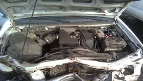 2499620 Chevrolet Used Center High Mount Stop Light Fits 2006 Colorado Grade A