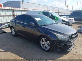 2511291 Chevrolet Used Center High Mount Stop Light Fits 2014 Cruze Grade A