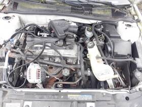 2666305 Chevrolet Used Center High Mount Stop Light Fits 2002 Cavalier Grade A