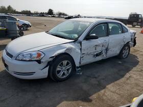 2868468 Chevrolet Used Center High Mount Stop Light Fits 2012 Impala Grade A