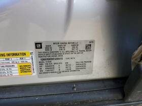 3421289 Chevrolet Used Center High Mount Stop Light Fits 2015 Traverse Grade A