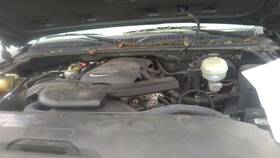 3590731 Chevrolet Used Center High Mount Stop Light Fits 2003 Tahoe Grade A