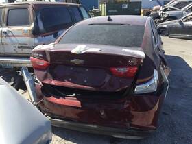 3682327 Chevrolet Used Center High Mount Stop Light Fits 2016 Malibu Grade A