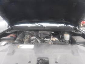 4073594 Chevrolet Used Center High Mount Stop Light Fits 2007 Silverado 3500 Pickup Gr