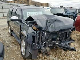5043947 Chevrolet Used Center High Mount Stop Light Fits 2011 Tahoe Grade A