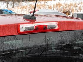 5483253 Chevrolet Used Center High Mount Stop Light Fits 2015 Colorado Grade A