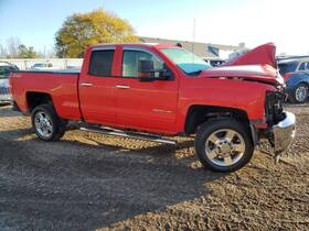 5823025 Chevrolet Used Center High Mount Stop Light Fits 2017 Silverado 2500 Pickup Gr