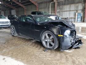 5998996 Chevrolet Used Center High Mount Stop Light Fits 2012 Camaro Grade A