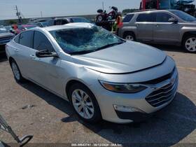 6013227 Chevrolet Used Center High Mount Stop Light Fits 2021 Malibu Grade A
