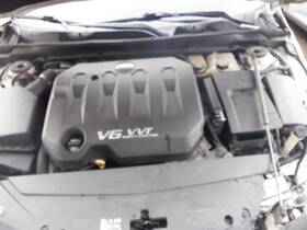 6515711 Chevrolet Used Center High Mount Stop Light Fits 2016 Impala Grade A