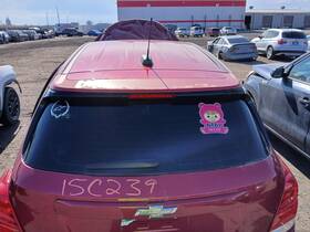 6913537 Chevrolet Used Center High Mount Stop Light Fits 2015 Trax Grade A