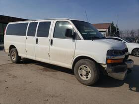974993 Chevrolet Used Center High Mount Stop Light Fits 2011 Express 3500 Van Grade A