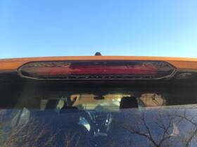 176.gm8l18 Chevrolet Truck Equinox 2018 High Mounted Stop Light 2169549