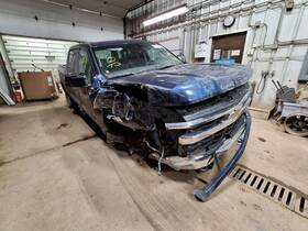 176.gm8m22 Chevrolet Truck Silvrdo15 2022 High Mounted Stop Light 4197417