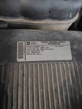 176.gm8n11 Chevrolet Truck Silvrdo25 2011 High Mounted Stop Light 4489100