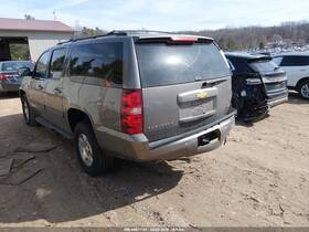 Chevrolet Truck 176.gm8p12 Rear Spoiler With 3rd Brake Light Grey-706s Fits 07-14 Suburban 1500 232126