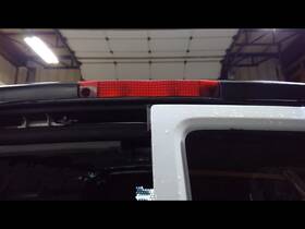 176.gm8u19 Chevrolet Truck 2003-2020 Express High Mounted Stop Light With Moulding 1340154