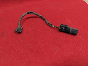 04857585ab Chrysler 2004 - 2008 Pacifica Liftgate 3rd Third Brake Spoiler Light Pigtail