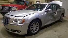 114-01377ar Chrysler Passenger Headlight Chrome Headlamp Bezels Halogen Fits 11-14 300 807703