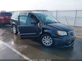 176.ch1614 Chrysler Town Coun 2014 High Mounted Stop Light 3929055
