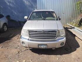 176.ch1708 Chrysler Aspen 2008 High Mounted Stop Light 835908