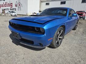 Dodge 176.ch2s15 Challenge 2015 High Mounted Stop Light 12009459