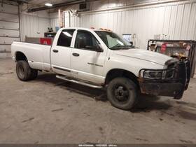 Dodge 2777980 Used Center High Mount Stop Light Fits 2005 3500 Pickup Grade A