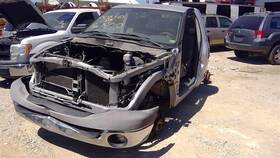 3024925 Dodge Used Center High Mount Stop Light Fits 2008 1500 Pickup Grade A