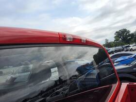 5254450 Dodge Used Center High Mount Stop Light Fits 2005 1500 Pickup Grade A