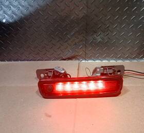 Em10a Dodge 2011-2014 Oem Charger Trunk Mount 3rd Third Brake Tail Light No Camera