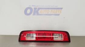 176.ch8n14 Dodge Truck 14 Ram 2500 High Mounted Stop Light Incandescent