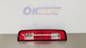 176.ch8n15 Dodge Truck 15 Ram 2500 High Mounted Stop Light Incandescent