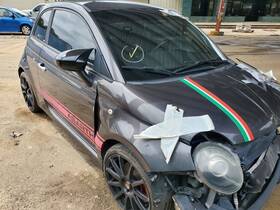 Fiat 2294740 Used Center High Mount Stop Light Fits 2015 500 Grade A