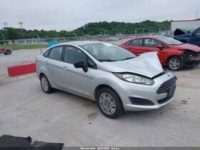 1621244 Ford Used Center High Mount Stop Light Fits 2019 Fiesta Grade A